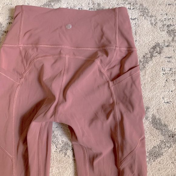 Lululemon Fast and Free High Rise 25” Leggings - Picture 3 of 7